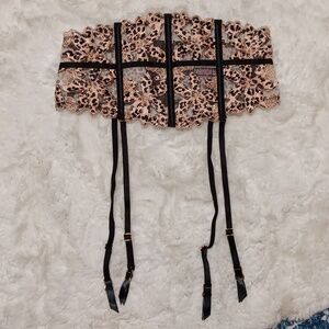 VS cheetah print mesh garter belt lingerie